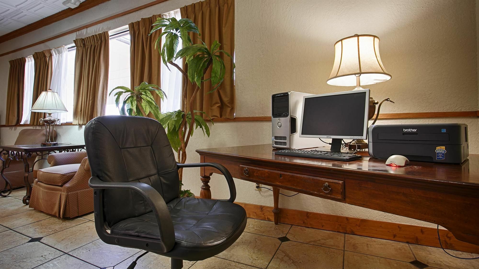 Best Western Point South Yemassee Bagian luar foto