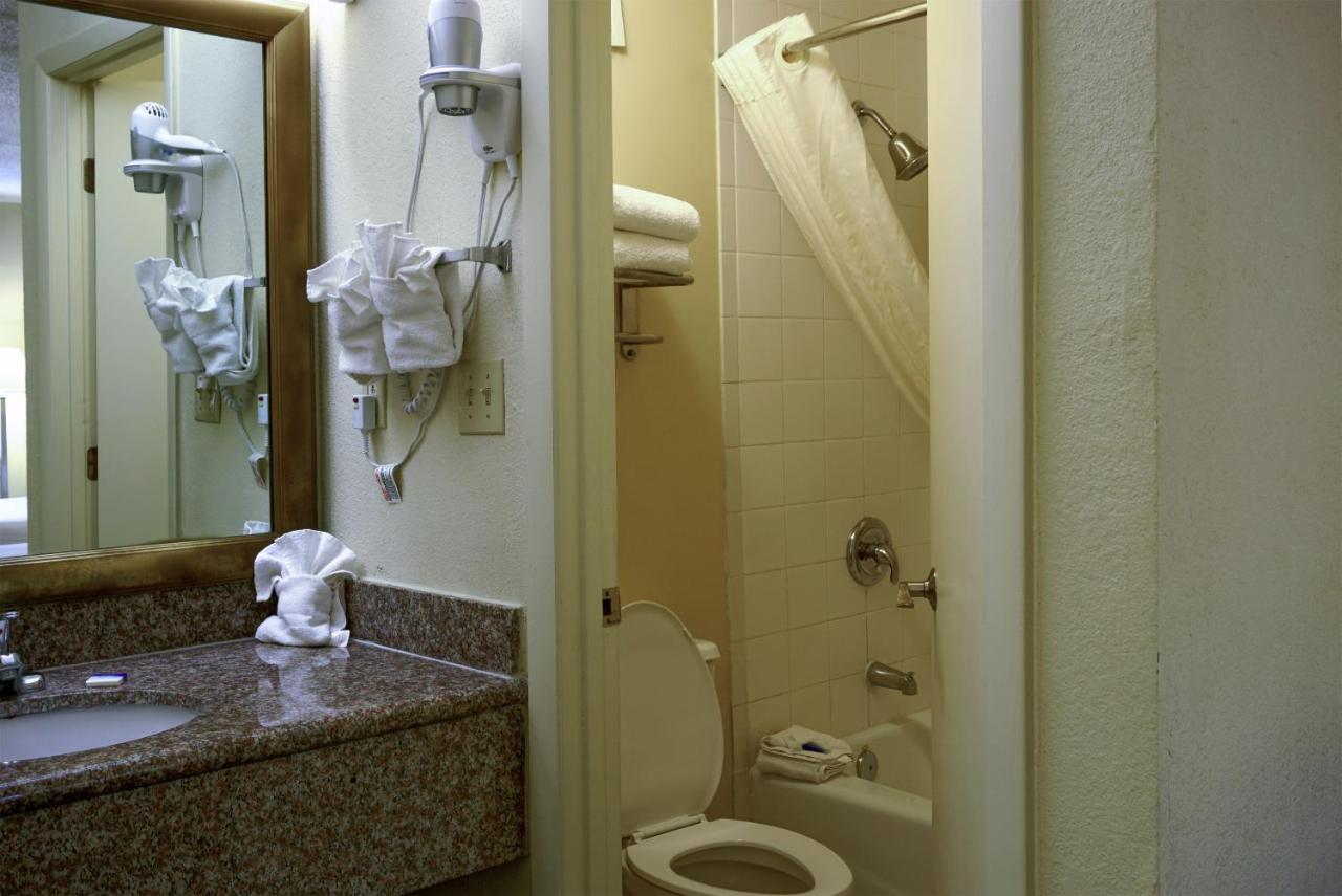 Best Western Point South Yemassee Bagian luar foto