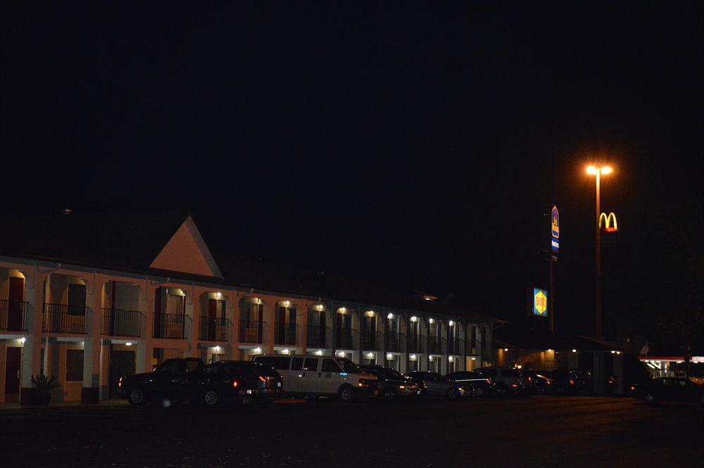 Best Western Point South Yemassee Bagian luar foto